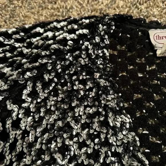Vintage three FLAGGS SILVER BLACK SEQUIN KNIT MESH B NECK SLOUCH TOP - Picture 7 of 13